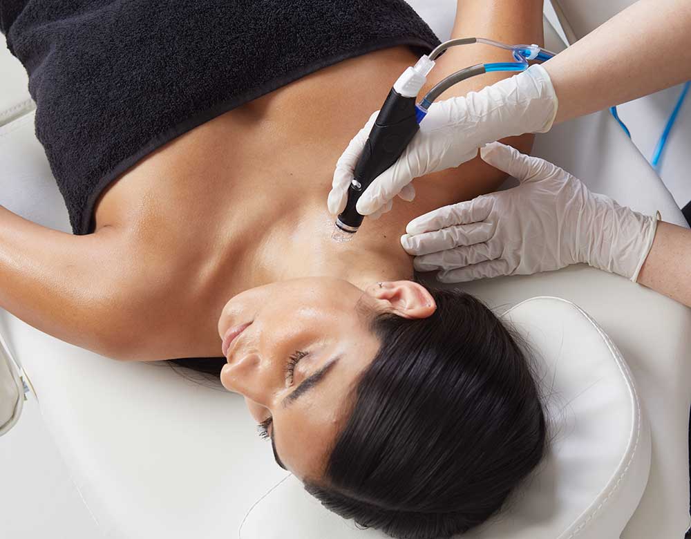 Nach einer Faltenbehandlung mit Botox (Botulinumtoxin)